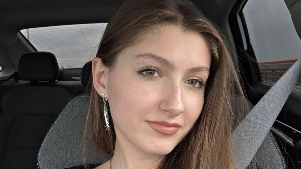 AlfrediaNicholas